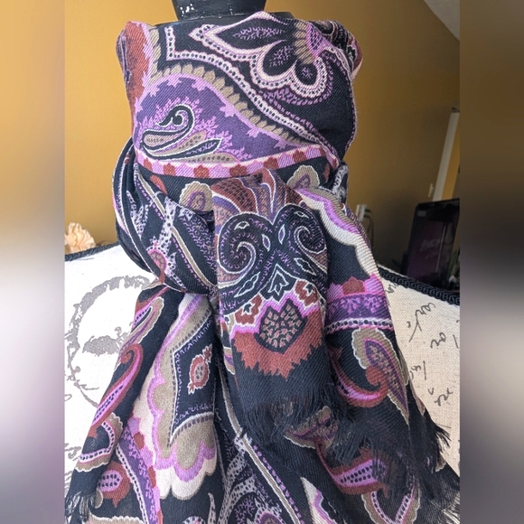 ETRO Milano Silk & Wool Purple Pink Black Paisley Print Large Scarf 67x26 - Picture 10 of 13